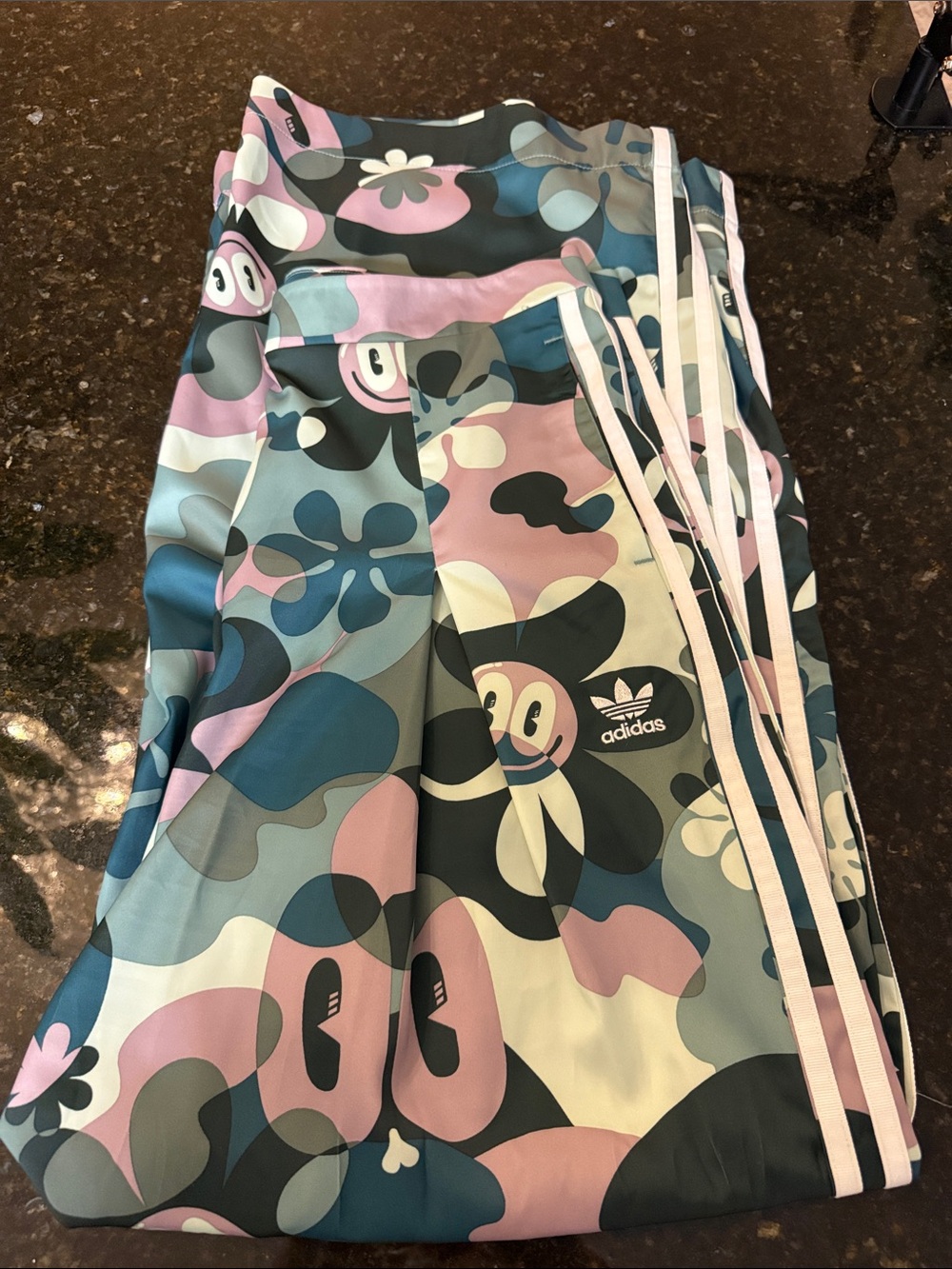 Pplayful Adidas Originals × Hattie Stewart Pink, Blue & Black